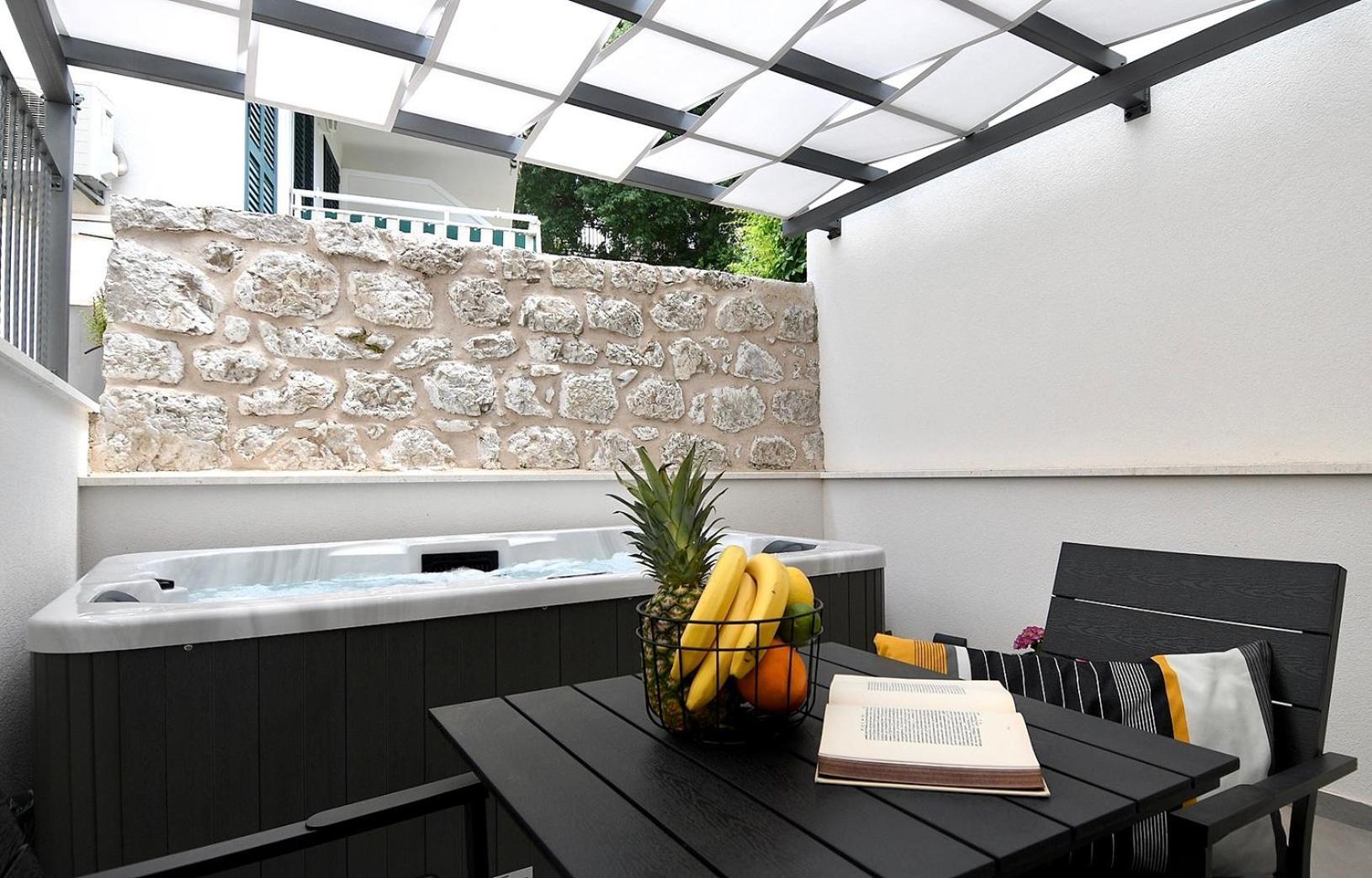 Appartement Jacuzzi Minnie *